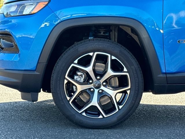 New 2026 Jeep Compass Limited AWD/4WD image 7