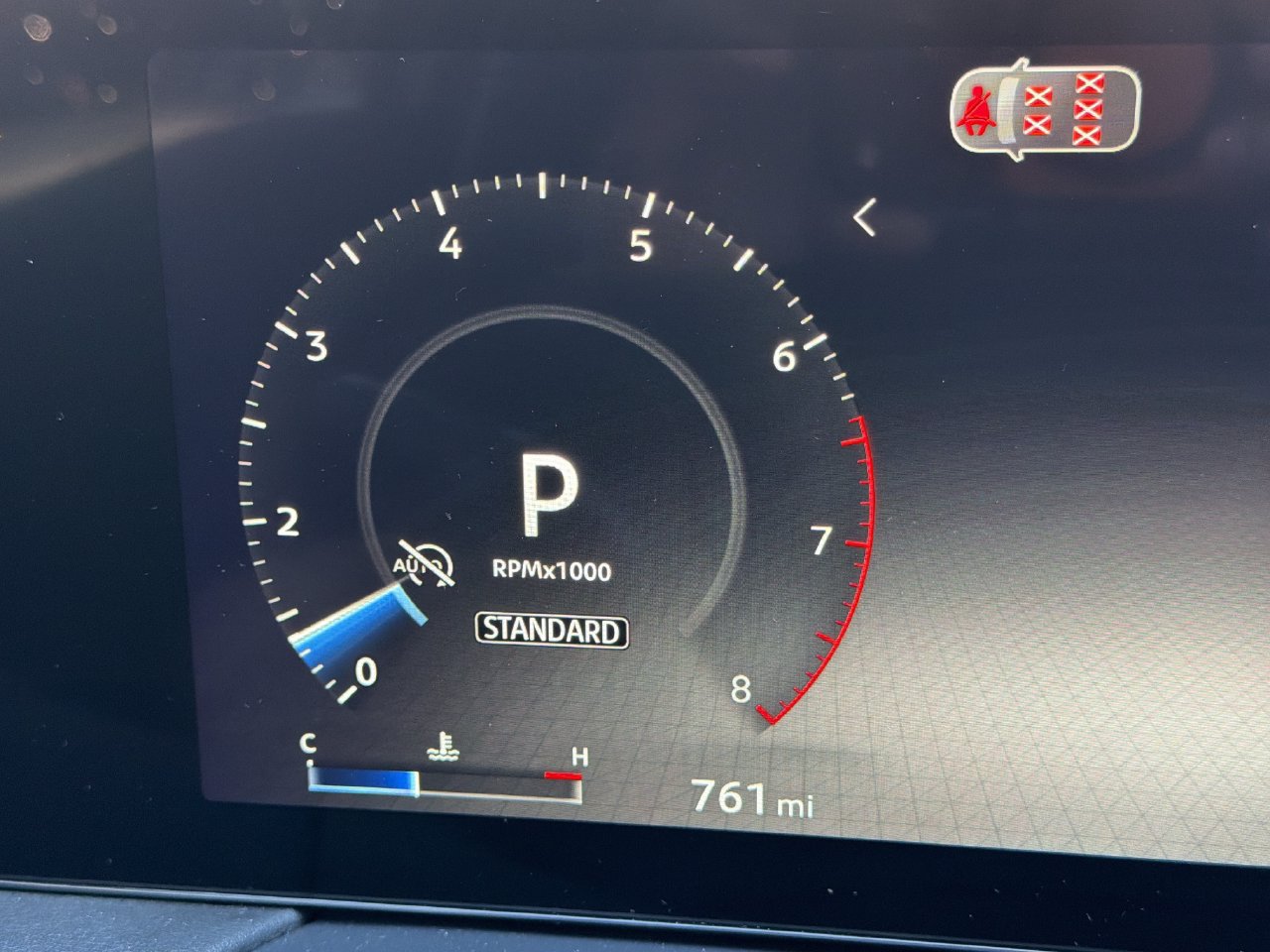 Used 2027 Nissan Sentra SR w/ SR Premium Package FWD image 10