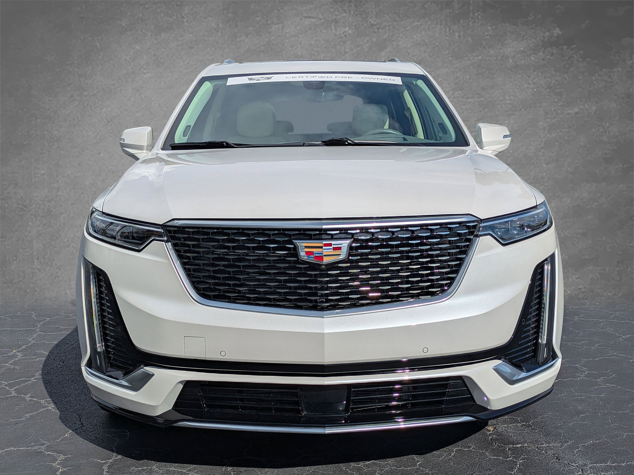 Certified 2025 Cadillac XT6 Premium Luxury w/ Technology Package AWD/4WD image 8