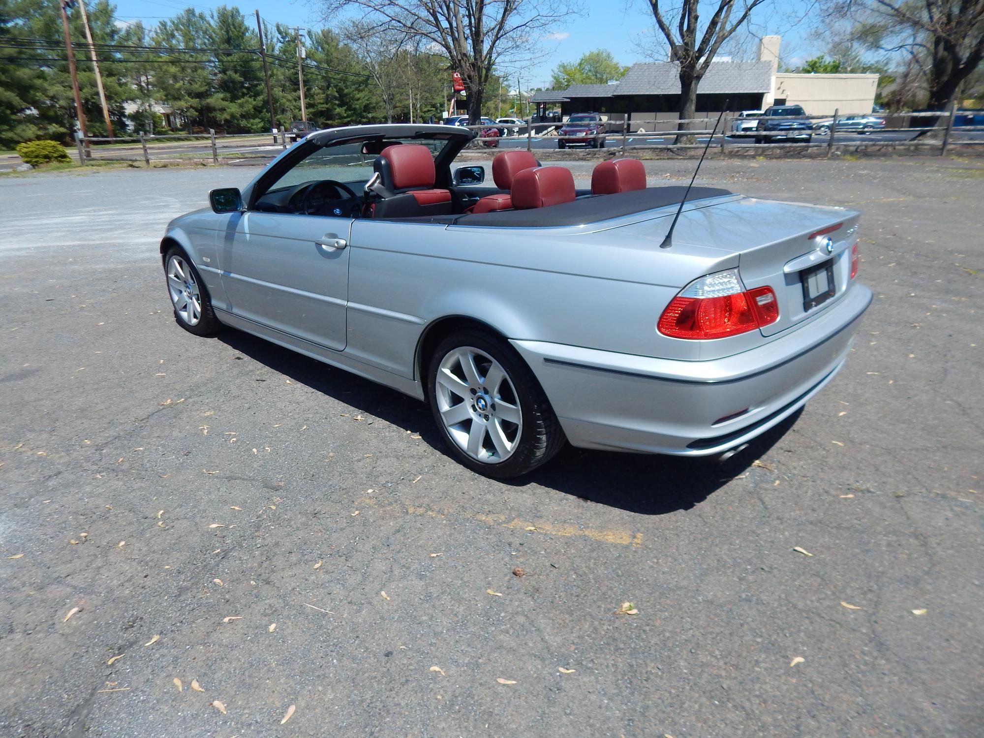 Used 2001 BMW 325Ci Convertible RWD image 22