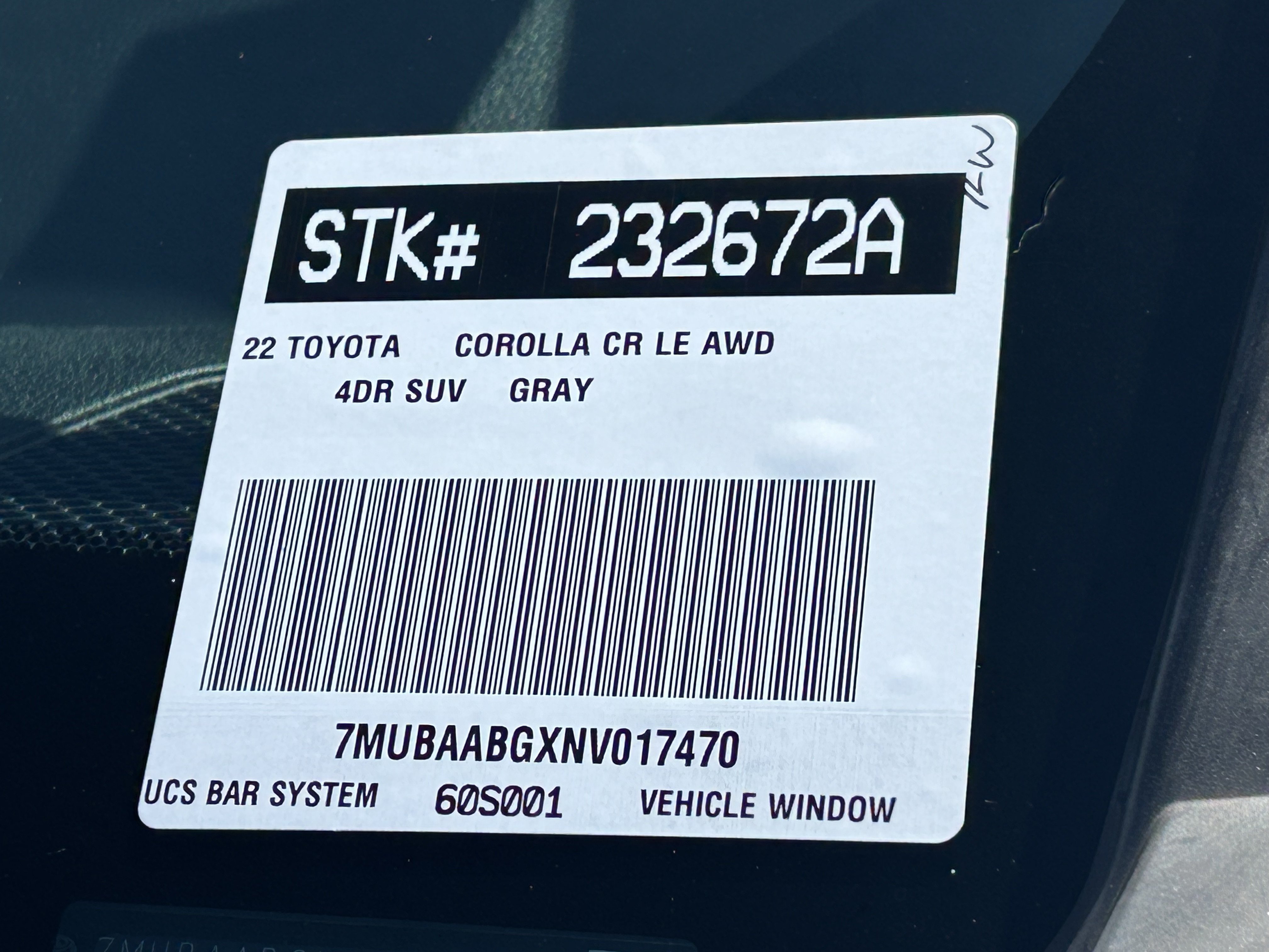 Certified 2022 Toyota Corolla Cross LE w/ Moonroof Package AWD/4WD image 32