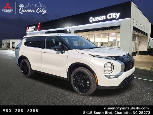 New 2026 Mitsubishi Outlander LE FWD image 1