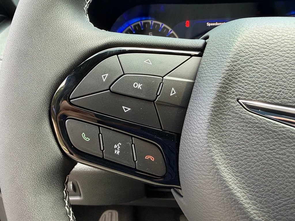 New 2026 Chrysler Pacifica Select w/ S Appearance Package FWD image 19