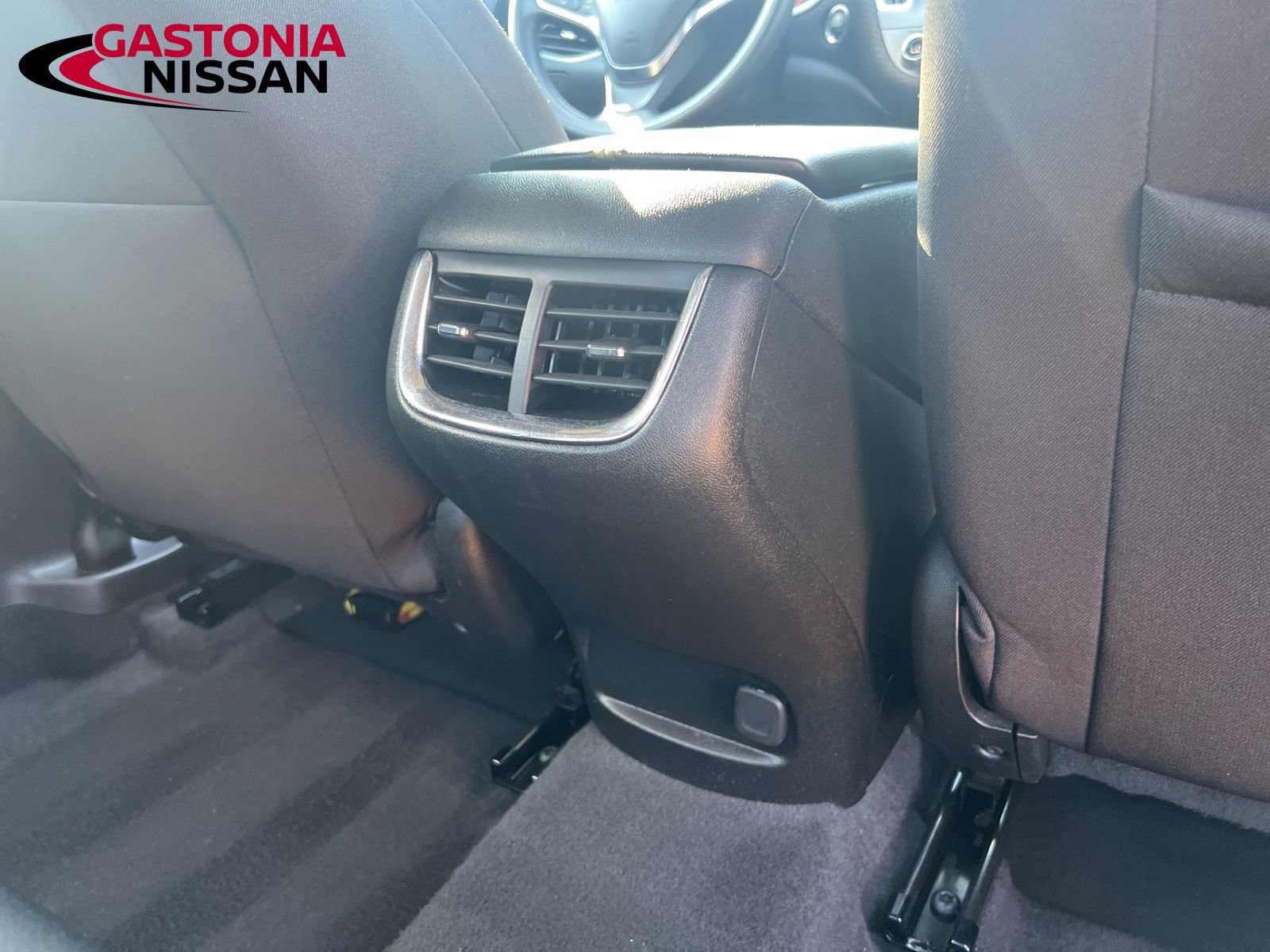 Used 2024 Chevrolet Malibu LT image 30