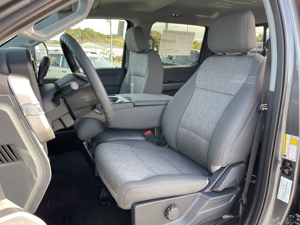 New 2026 Ford F250 XL w/ STX Appearance Package image 16