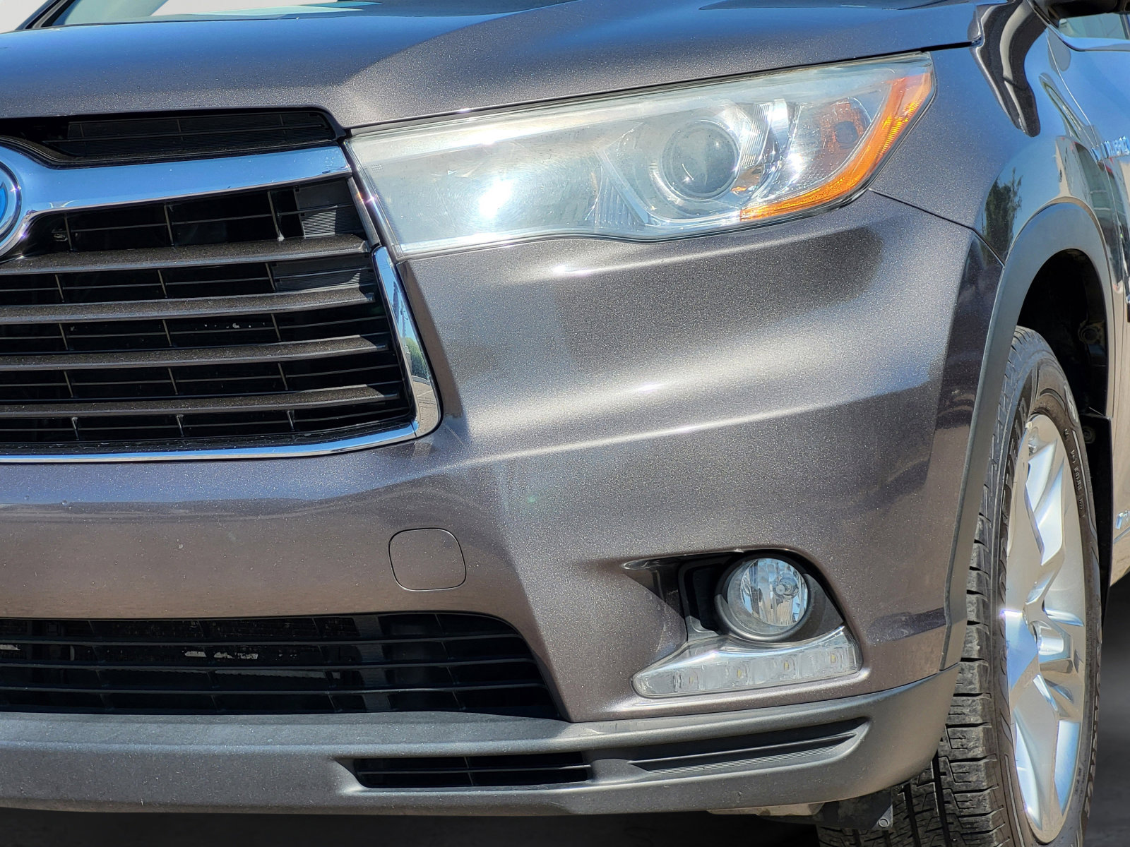 Used 2016 Toyota Highlander Limited Platinum AWD/4WD image 9
