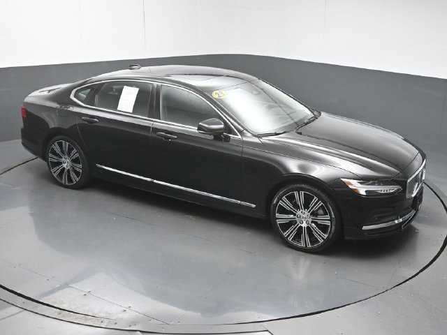 Used 2023 Volvo S90 B6 Plus AWD/4WD image 41