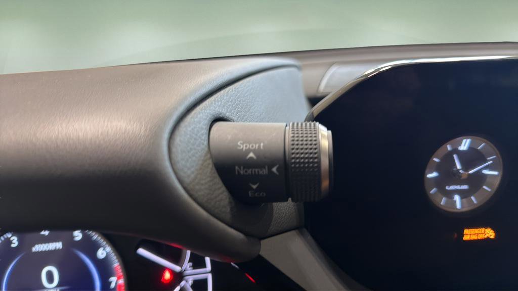 Certified 2024 Lexus ES 350 w/ Premium Package image 22