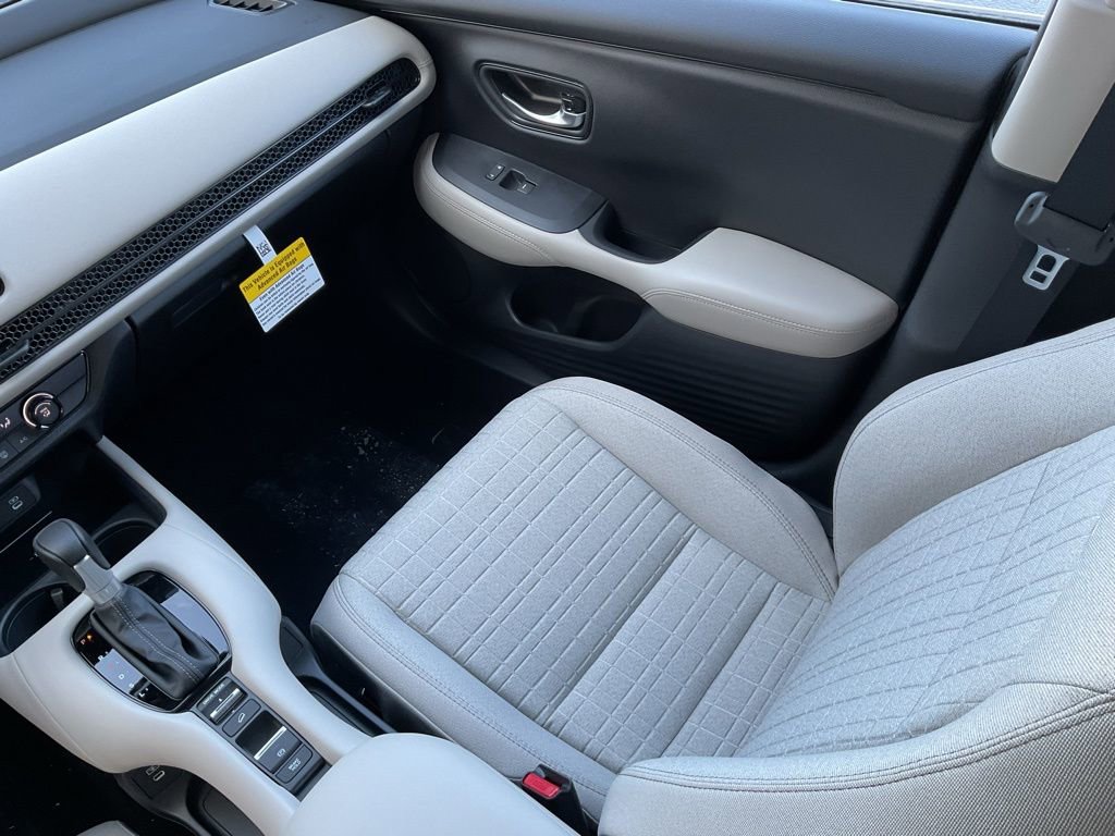 New 2026 Honda HR-V LX image 17