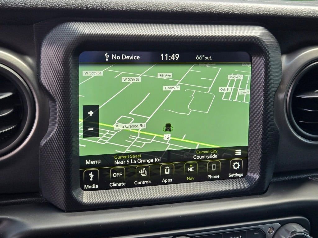 Used 2021 Jeep Gladiator Willys image 22