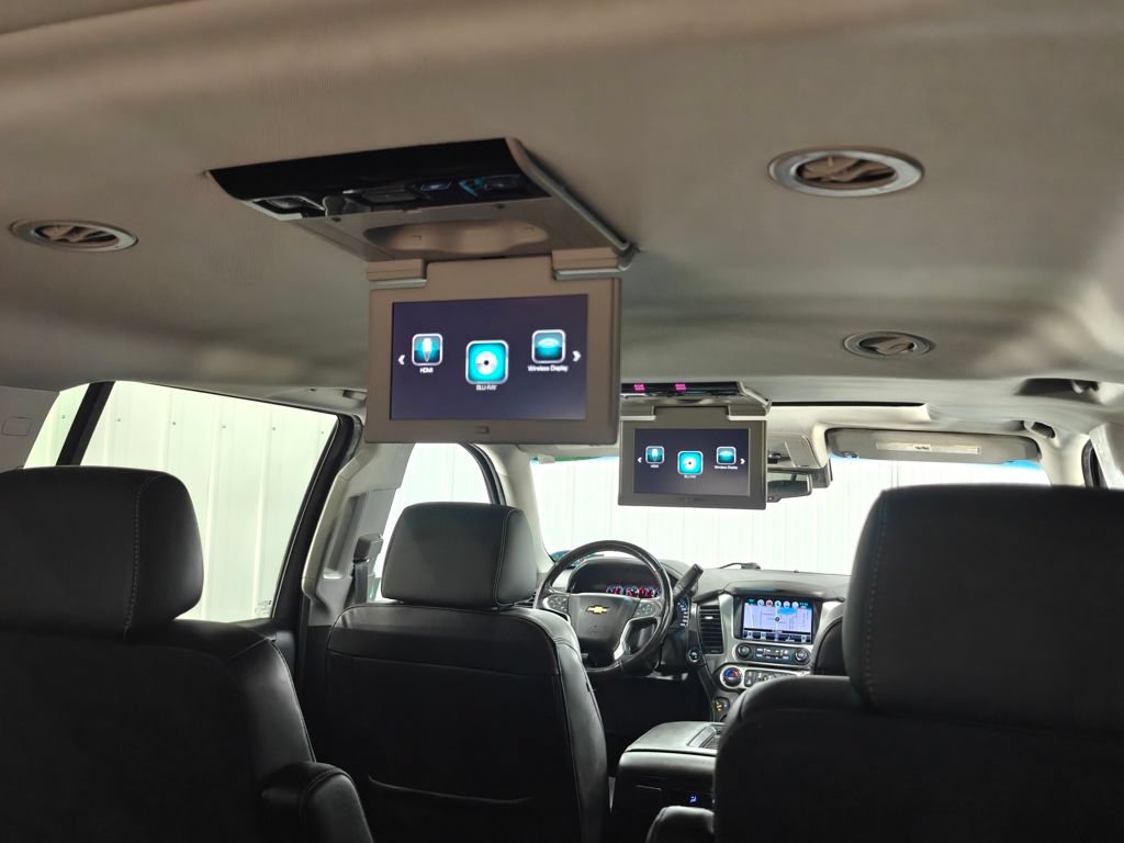 Used 2019 Chevrolet Suburban Premier RWD image 10