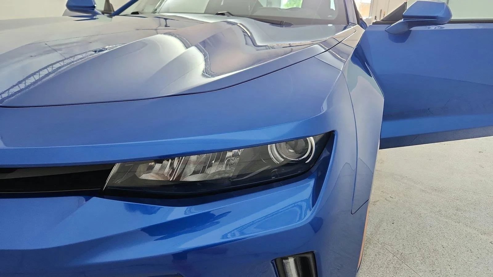 Used 2017 Chevrolet Camaro LT w/ Technology Package RWD image 33