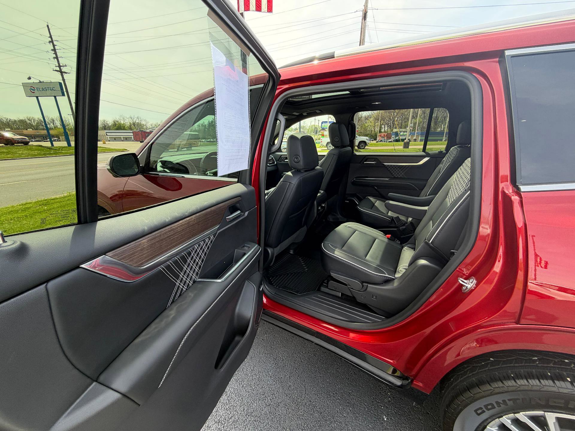 Used 2026 GMC Acadia Denali w/ Super Cruise Package image 15