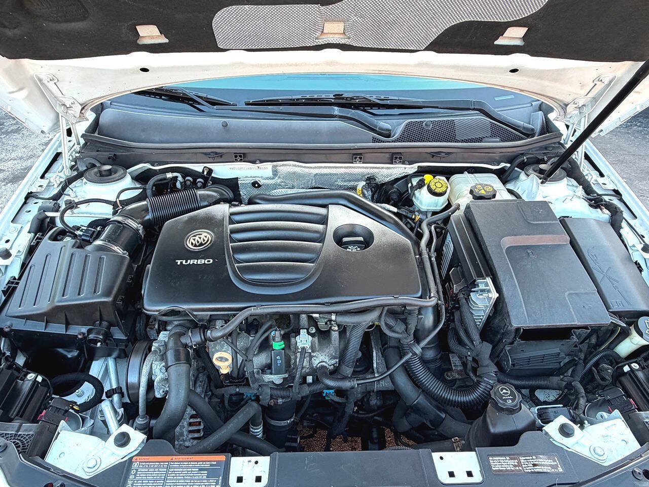 Used 2011 Buick Regal CXL Turbo FWD image 17