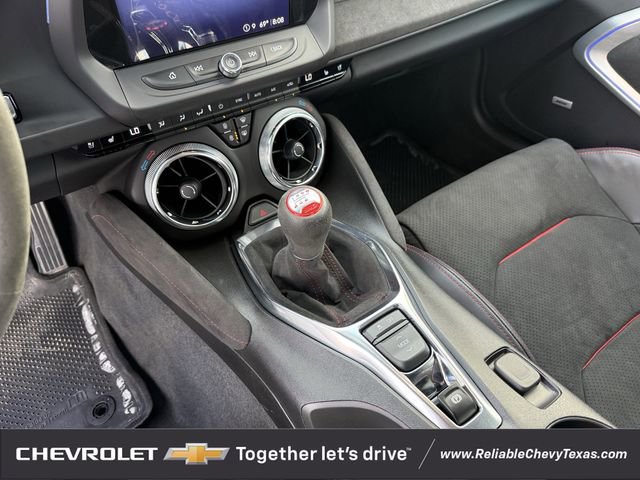 Used 2022 Chevrolet Camaro ZL1 image 19