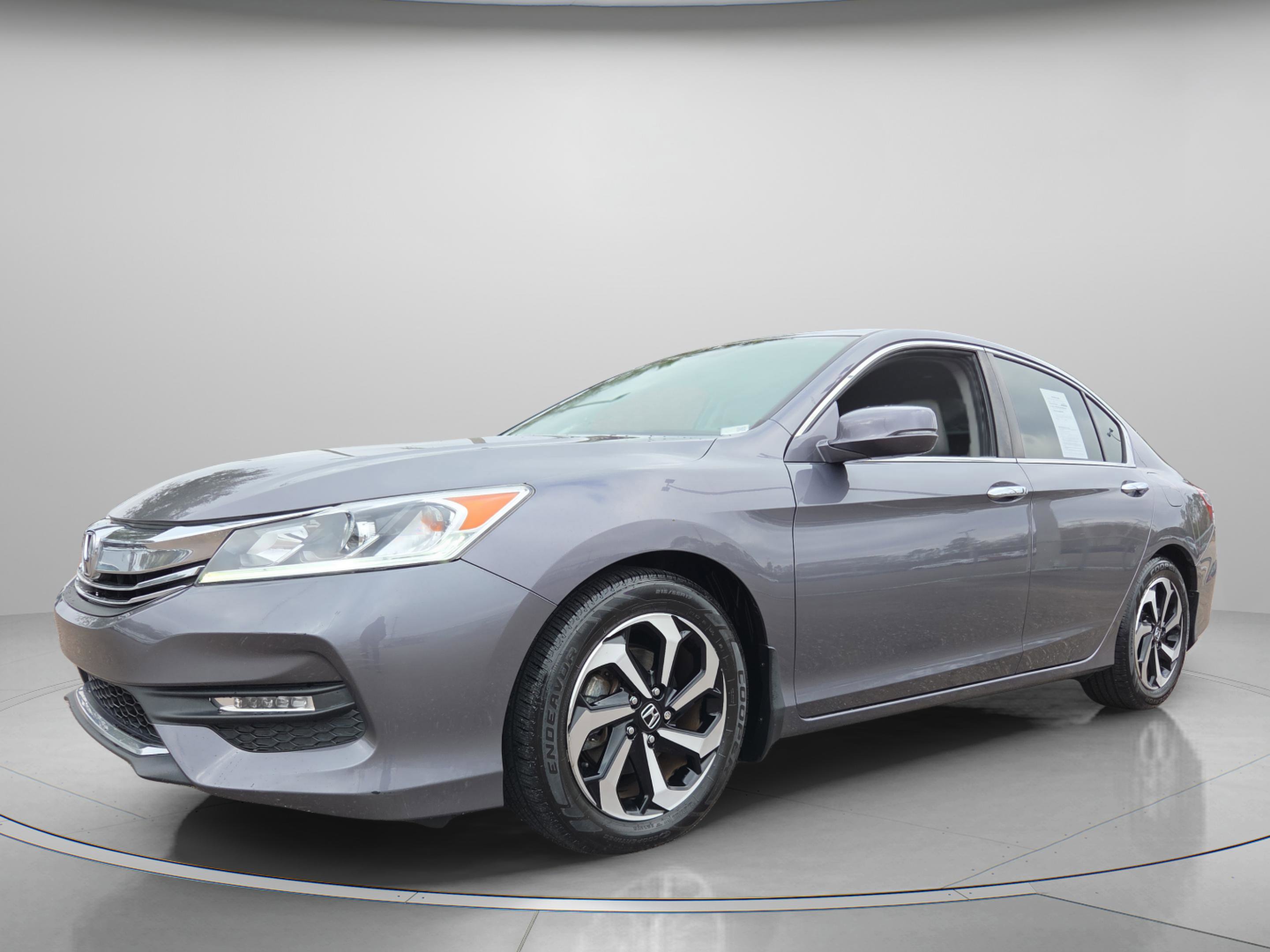 Used 2016 Honda Accord EX-L image 2