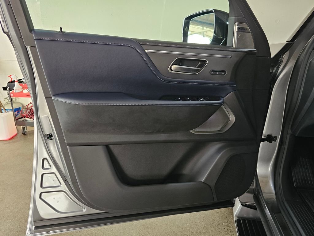 New 2026 INFINITI QX80 4WD image 21