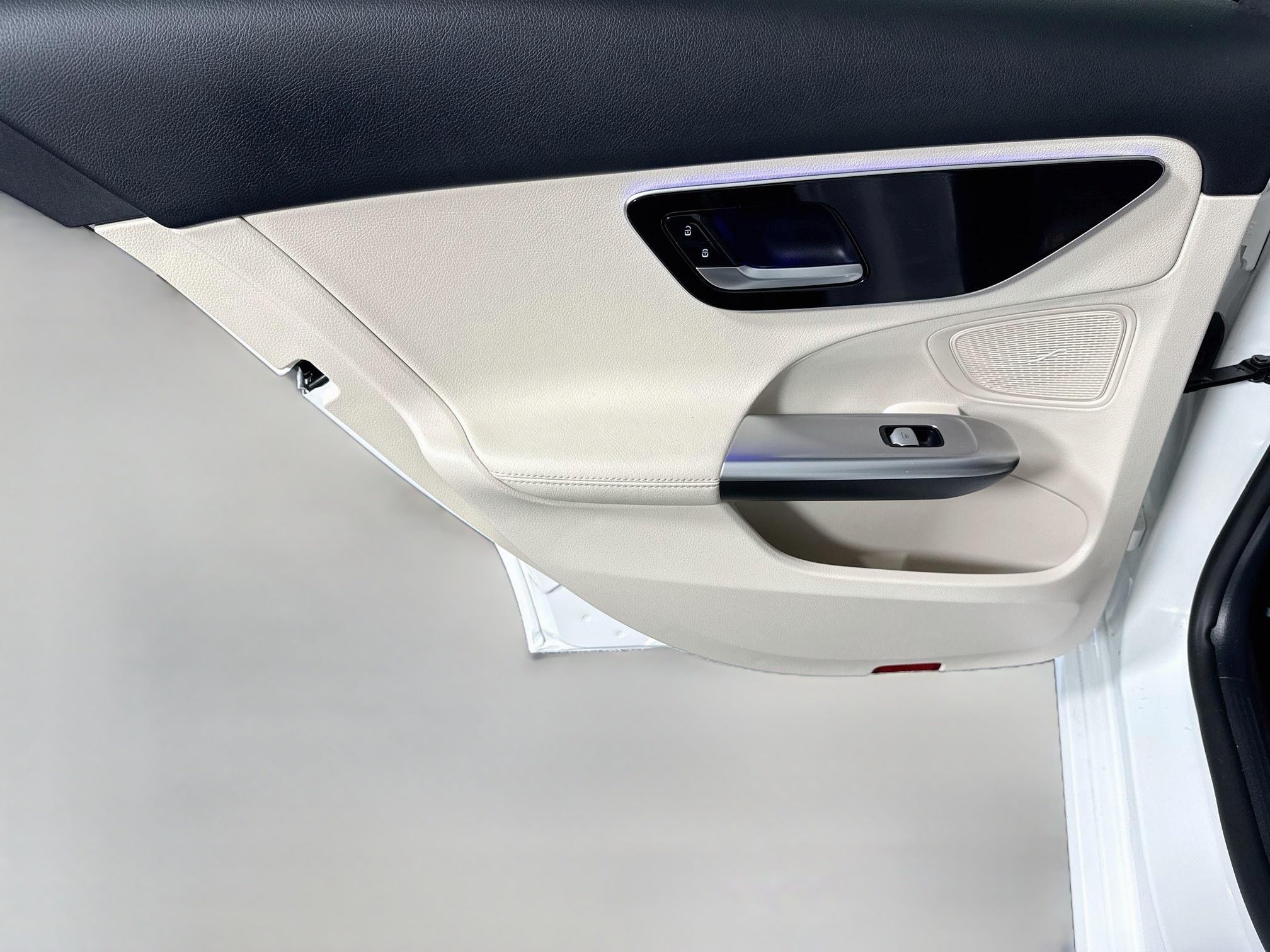 Used 2024 Mercedes-Benz C 300 Sedan image 26