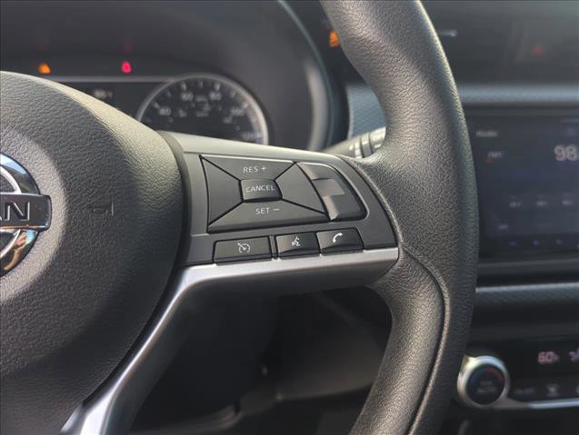 Used 2020 Nissan Kicks SV FWD image 13