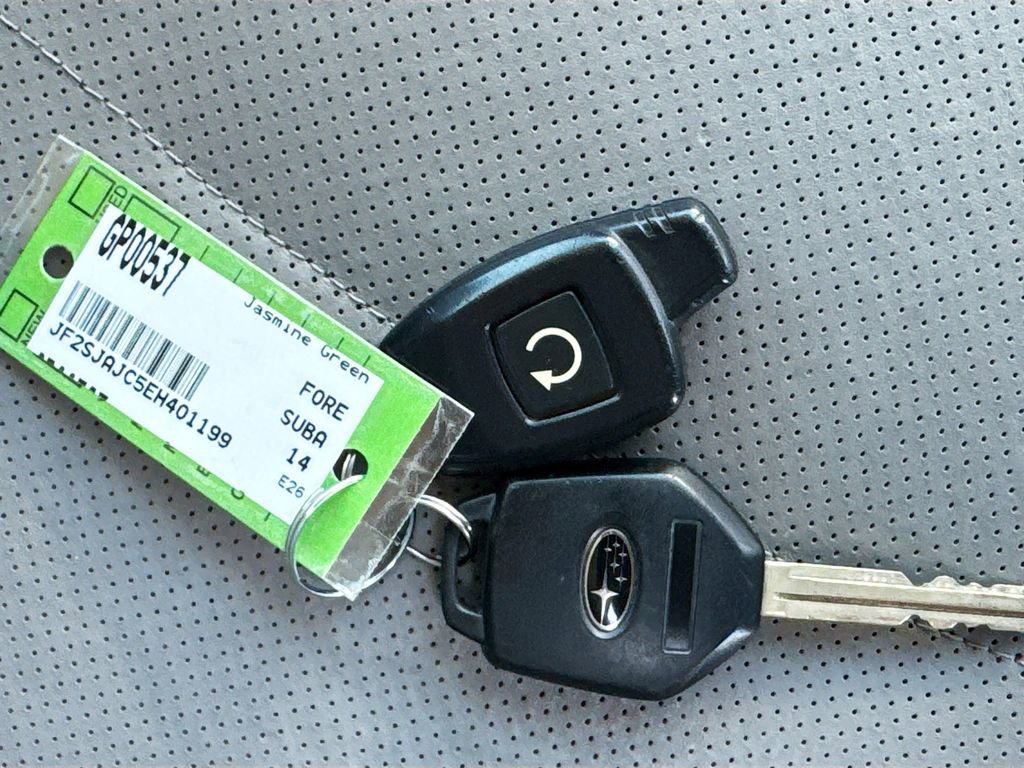 Used 2014 Subaru Forester 2.5i Limited AWD/4WD image 39