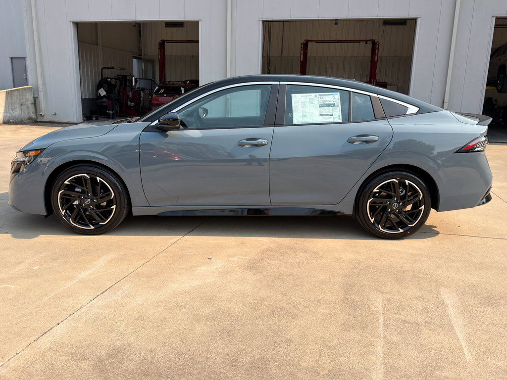 New 2026 Nissan Sentra SR FWD image 7