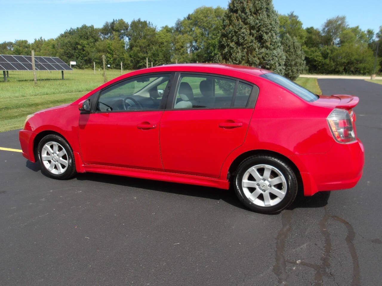 Used 2012 Nissan Sentra 2.0 SR FWD image 11