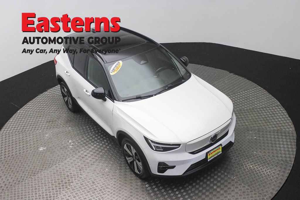Used 2023 Volvo XC40 Recharge Plus AWD/4WD image 3