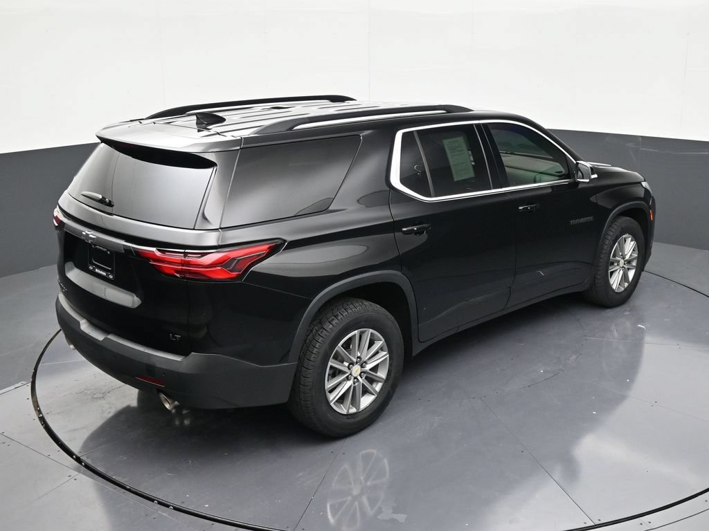 Used 2022 Chevrolet Traverse LT FWD image 16
