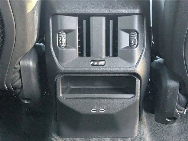 Used 2025 BMW X3 xDrive30i w/ Premium Package image 17