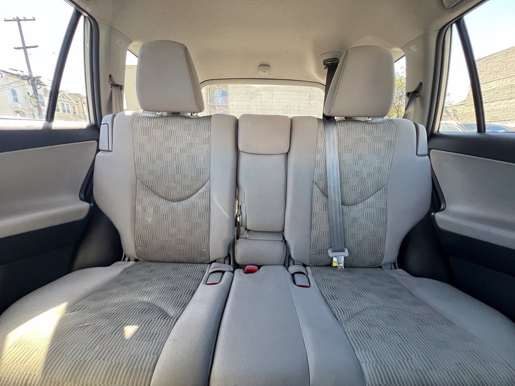 Used 2012 Toyota RAV4 4WD w/ Value Pkg image 14