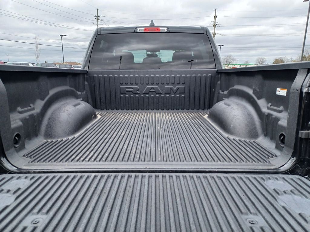 Used 2022 RAM 1500 Big Horn AWD/4WD image 9