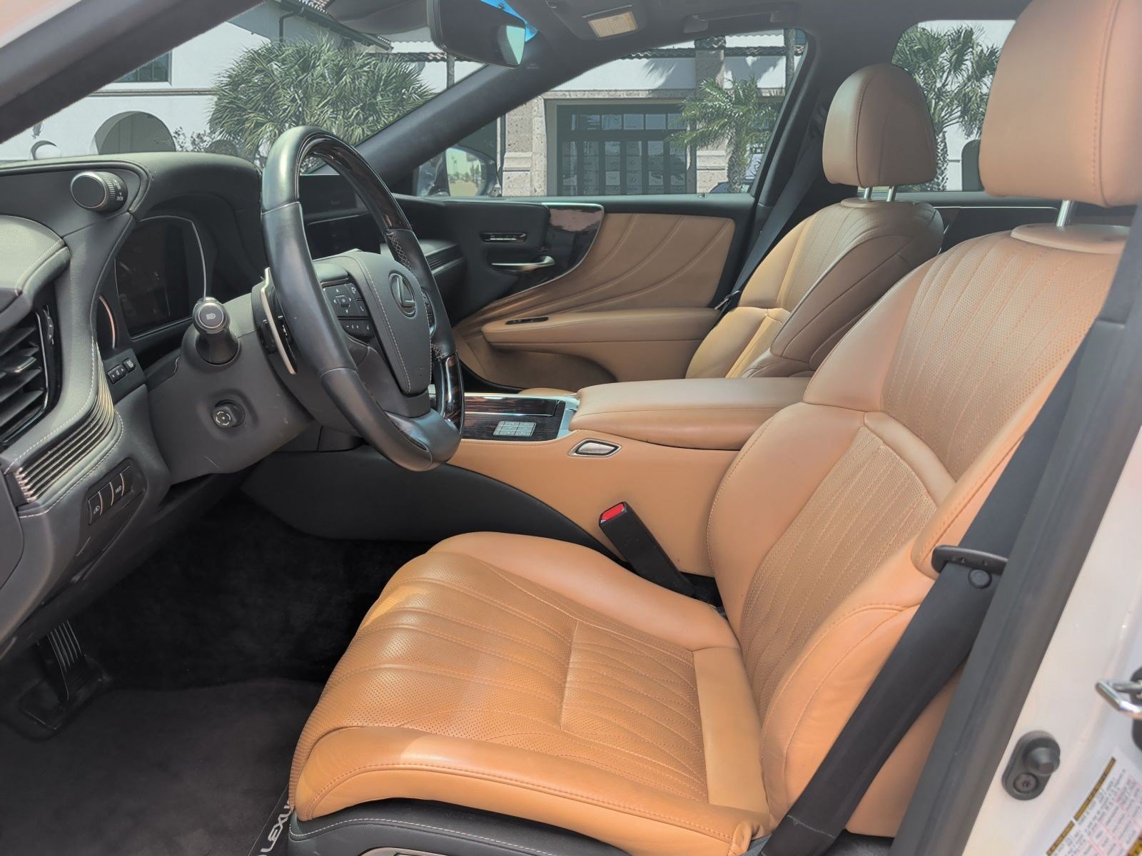 Certified 2023 Lexus LS 500 w/ Interior Upgrade Package RWD image 11