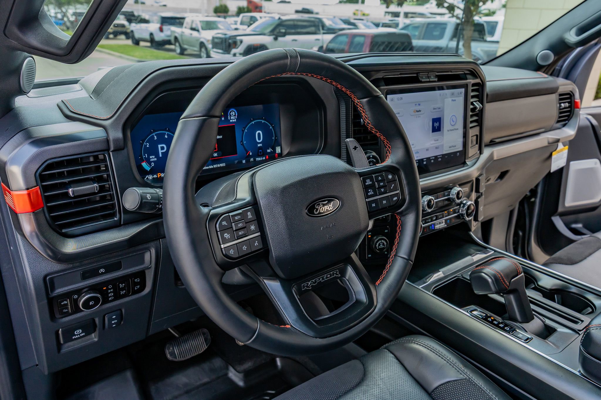 Used 2025 Ford F150 Raptor AWD/4WD image 17