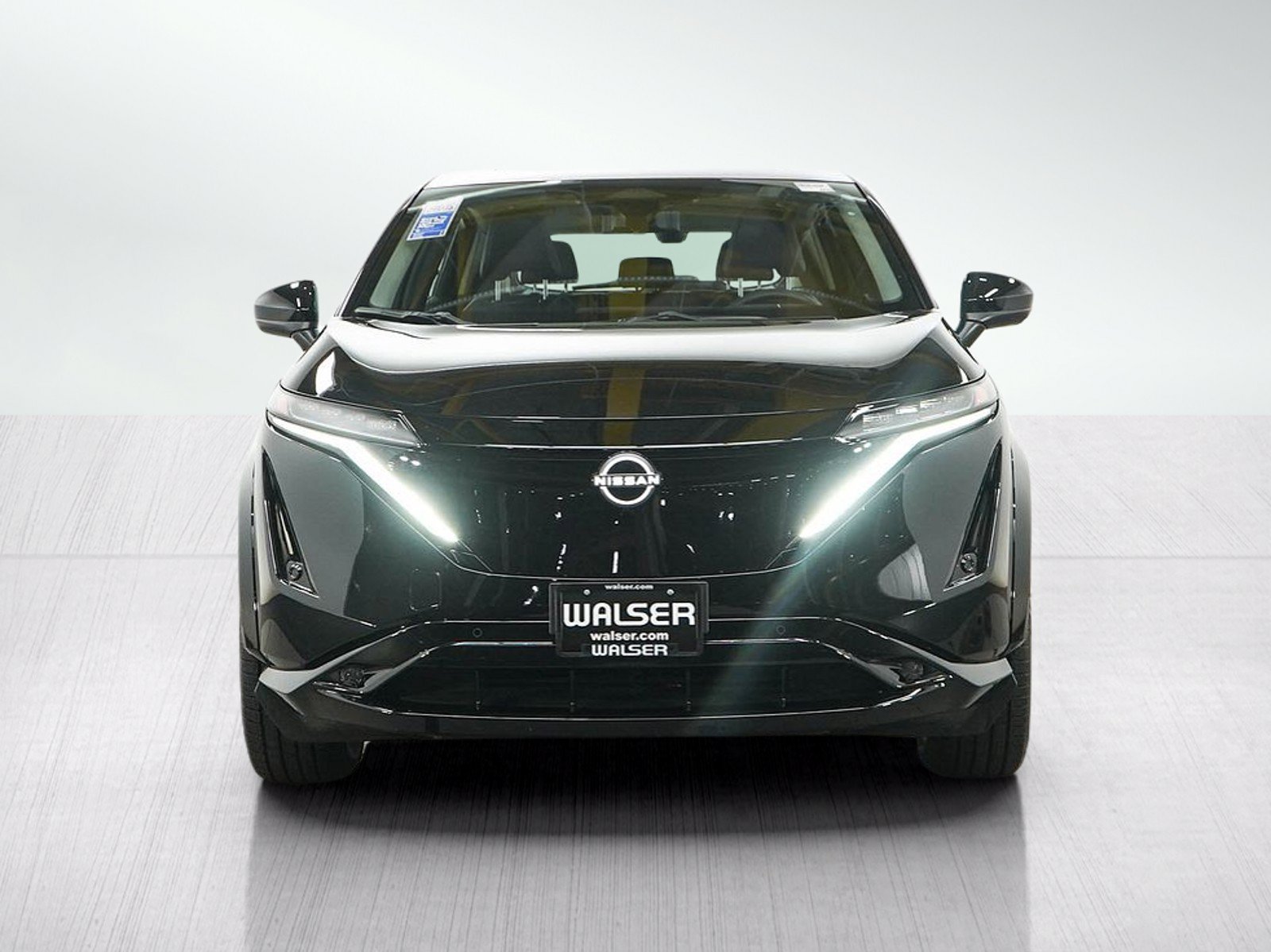 Used 2024 Nissan Ariya AWD image 8