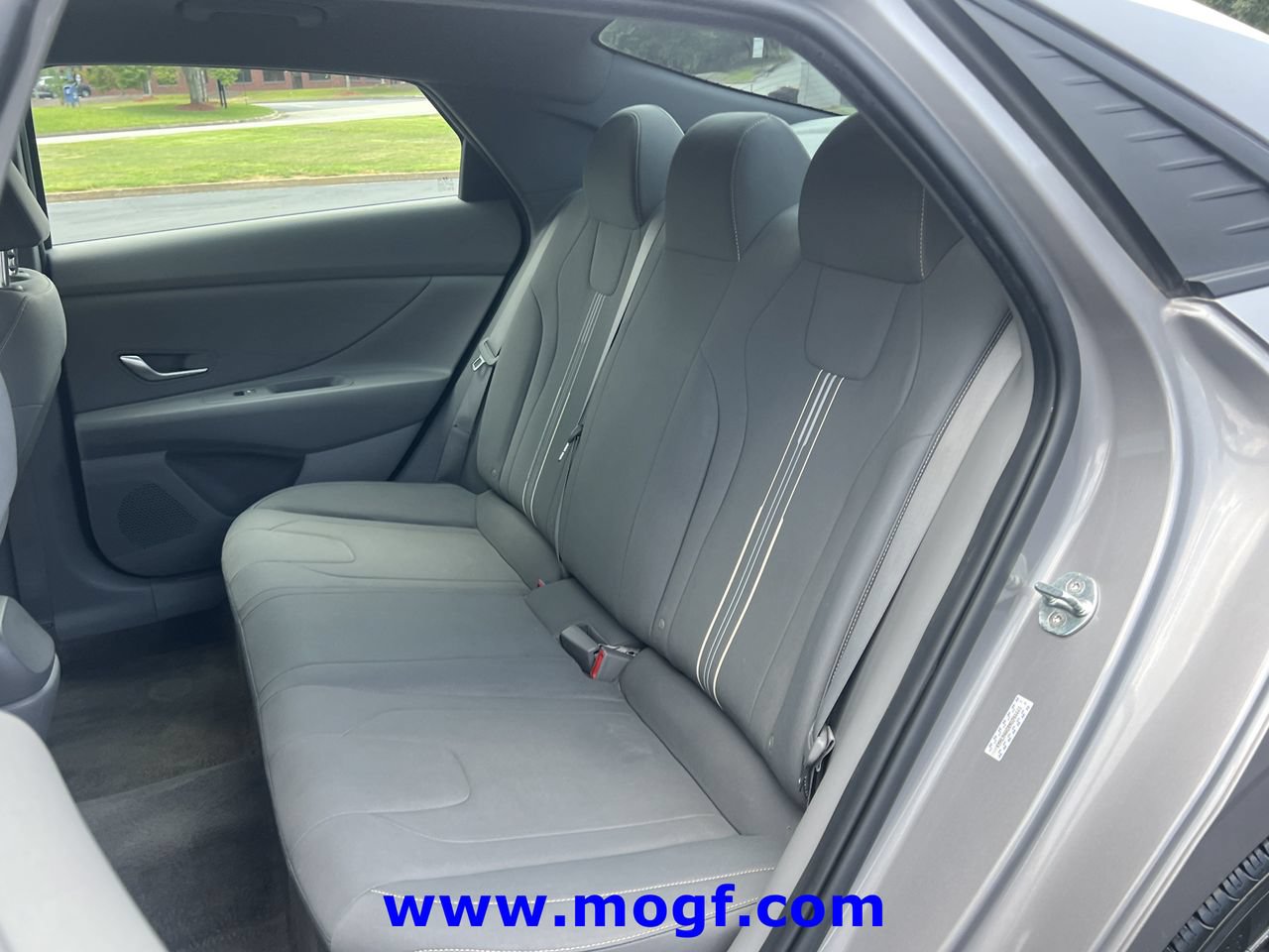 Used 2022 Hyundai Elantra SEL FWD image 18