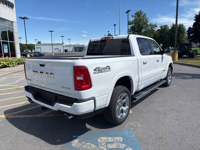 New 2026 RAM 1500 4x4 Crew Cab image 3