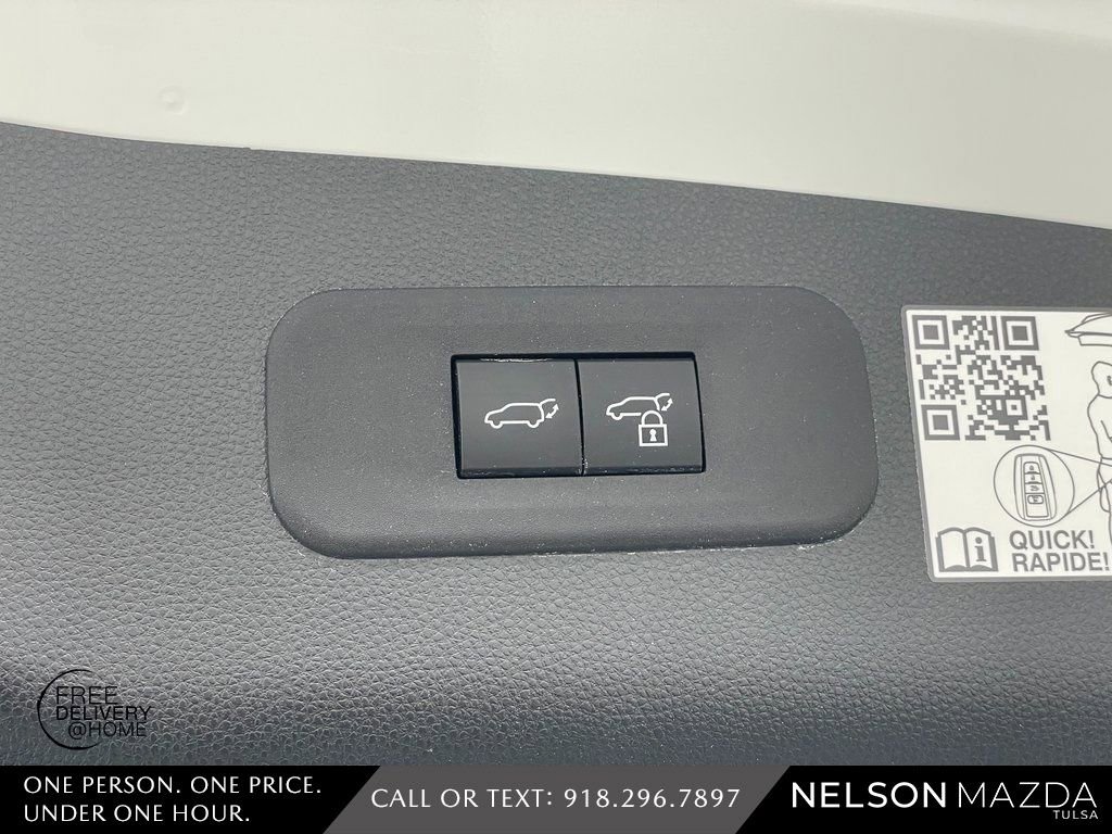 Used 2025 Toyota Crown Signia w/ Advanced Technology Package image 51