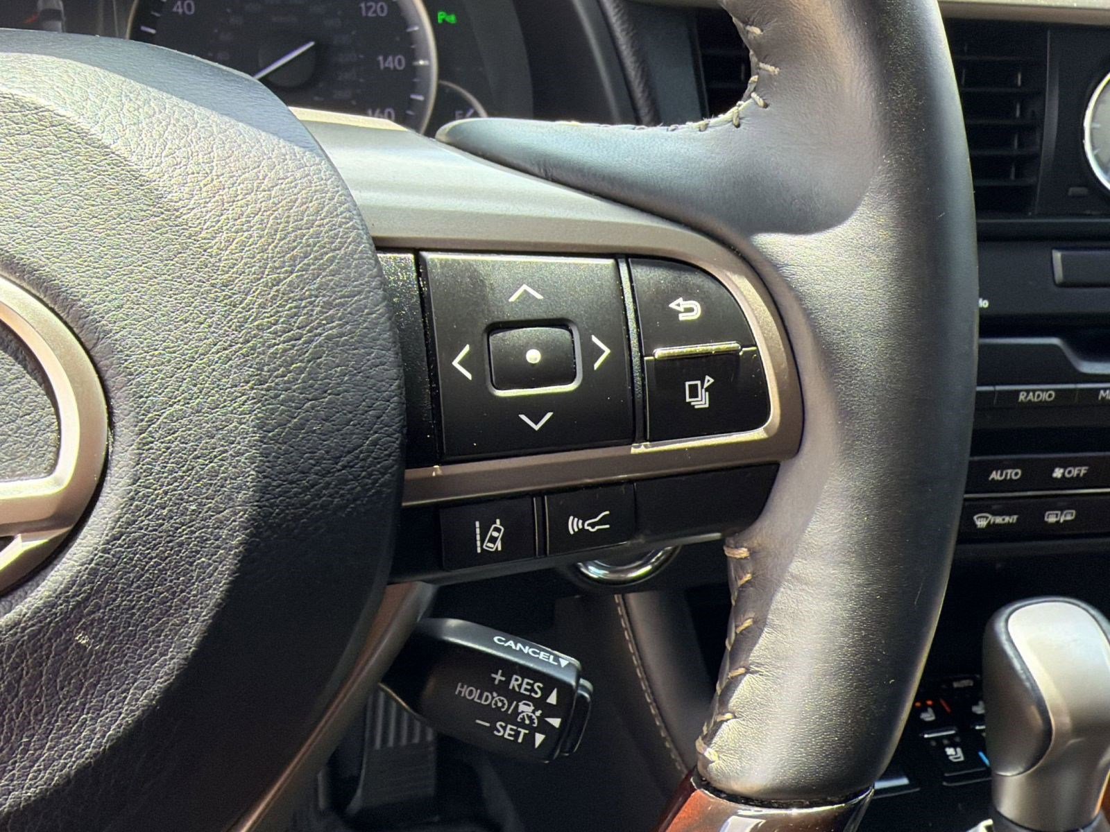 Used 2018 Lexus RX 350 FWD w/ Premium Package image 29