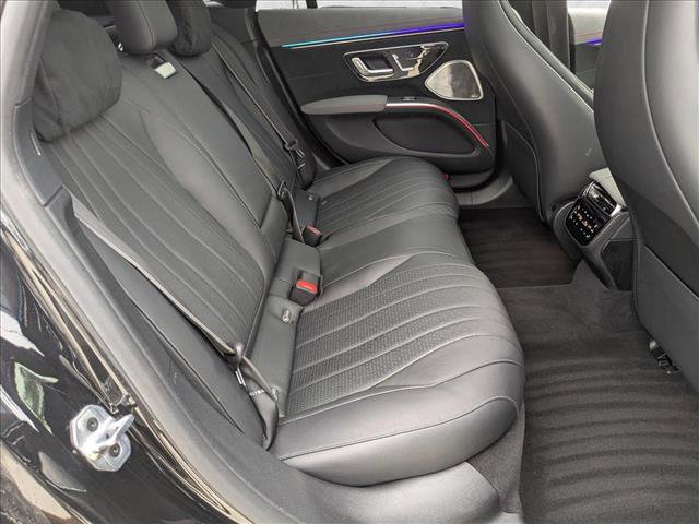Used 2023 Mercedes-Benz EQS 580 4MATIC Sedan image 21