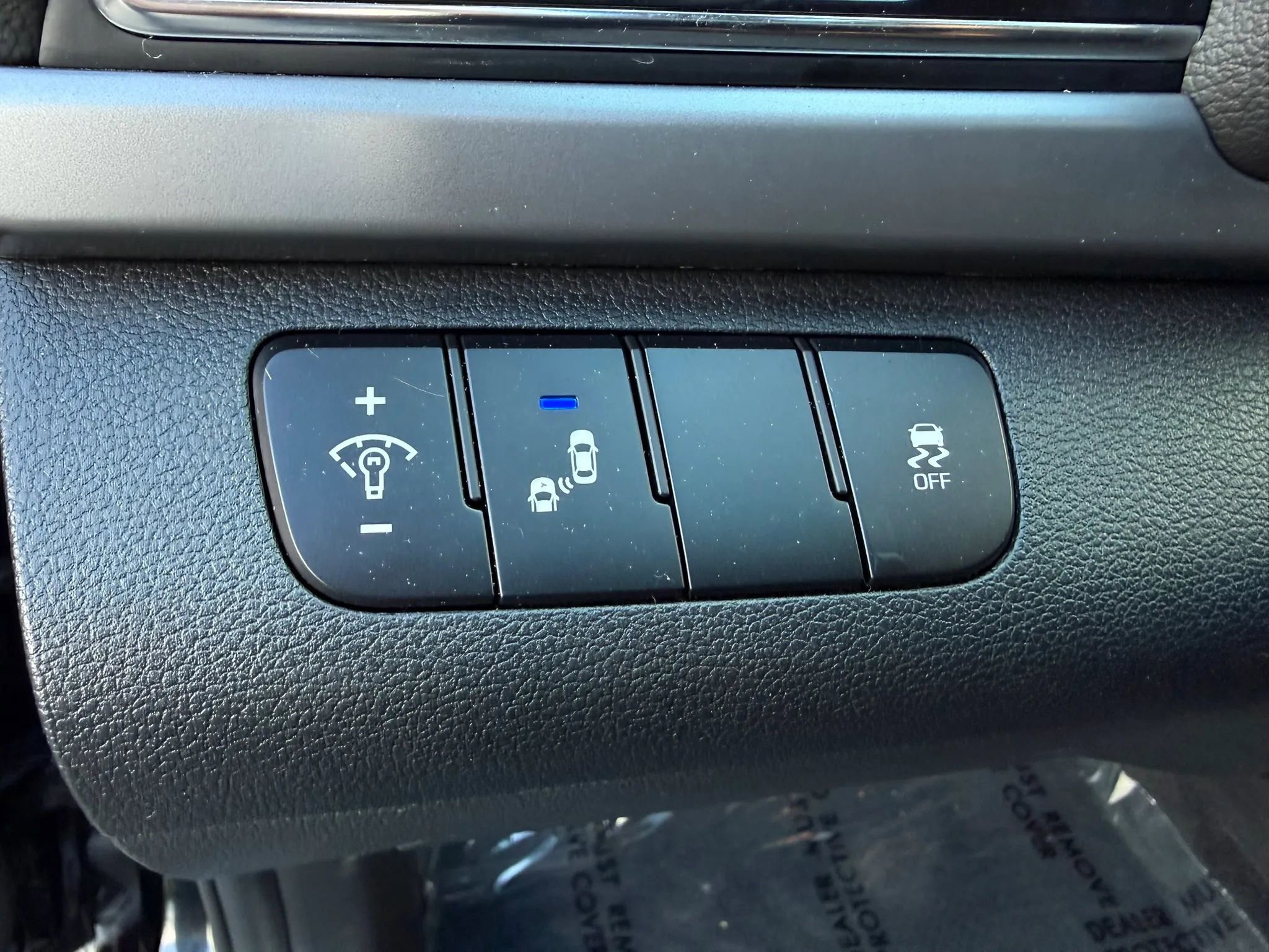 Used 2018 Hyundai Elantra Value Edition FWD image 26