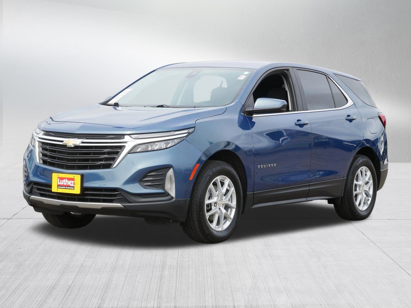 Used 2024 Chevrolet Equinox LT w/ LPO, Floor Liner Package AWD/4WD image 3