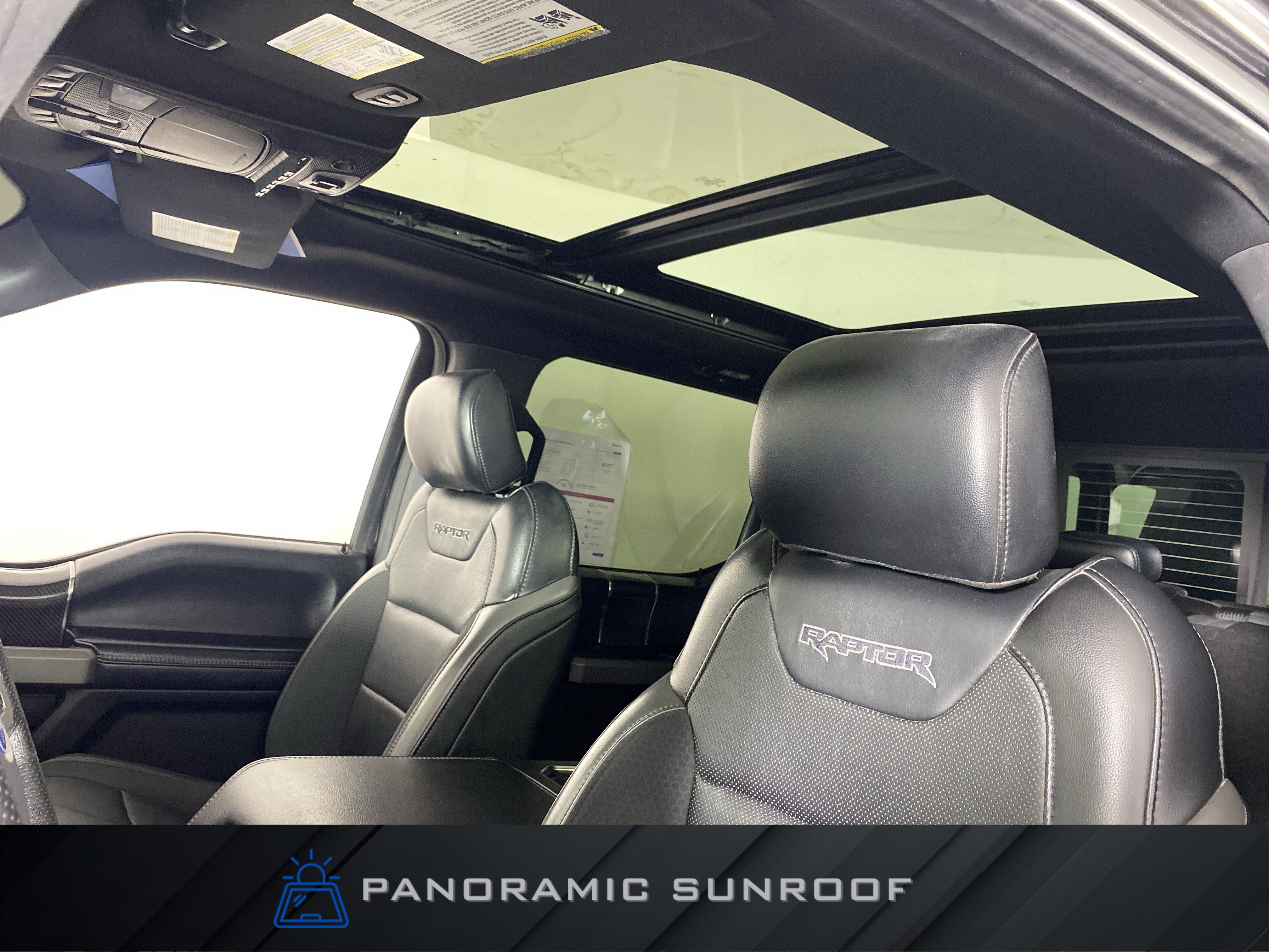Used 2019 Ford F150 Raptor w/ Equipment Group 802A Luxury AWD/4WD image 2