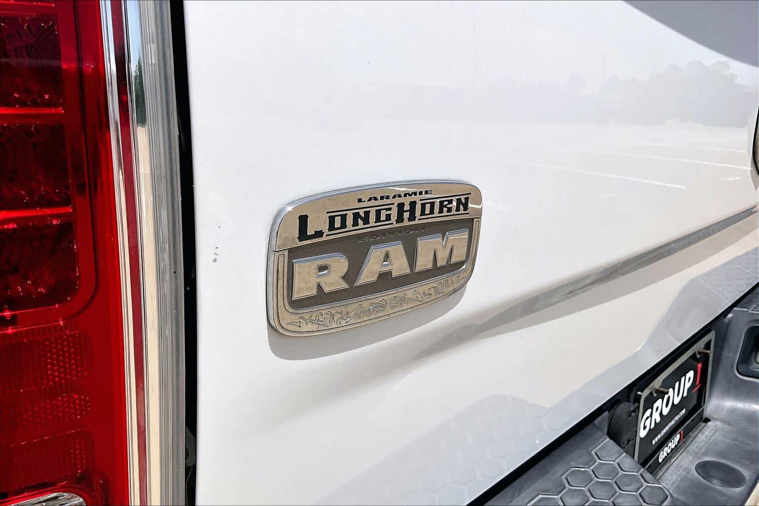 Used 2015 RAM 1500 Laramie Longhorn w/ Convenience Group AWD/4WD image 31