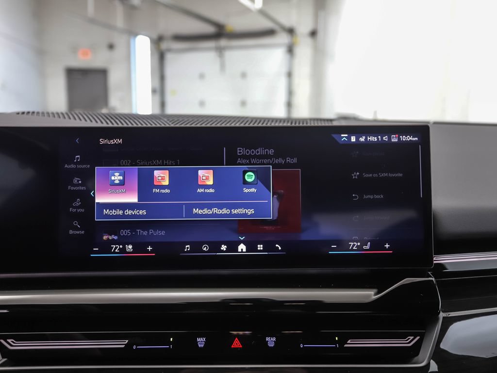 Used 2026 BMW 530i xDrive AWD/4WD image 16