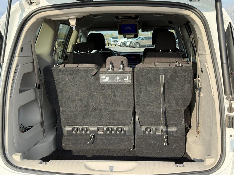 Used 2017 Chrysler Pacifica Touring Plus image 6