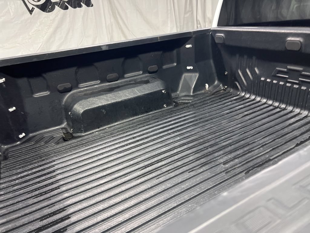 Used 2021 Chevrolet Silverado 1500 W/T w/ WT Value Package RWD image 17