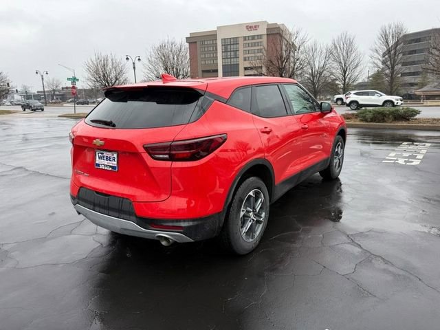 Used 2025 Chevrolet Blazer LT image 8