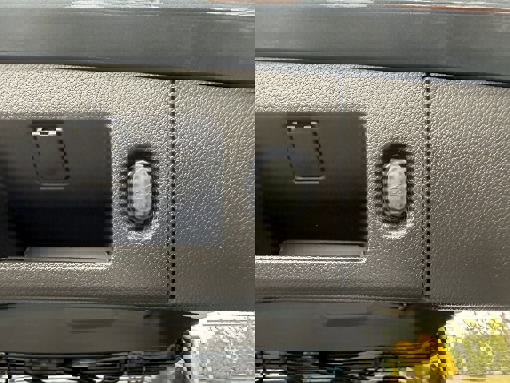 Used 2020 Cadillac Escalade Luxury image 38