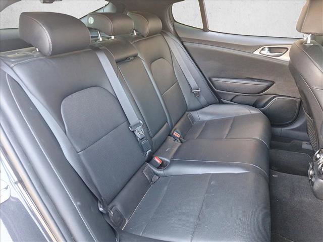 Used 2021 Kia Stinger GT image 18