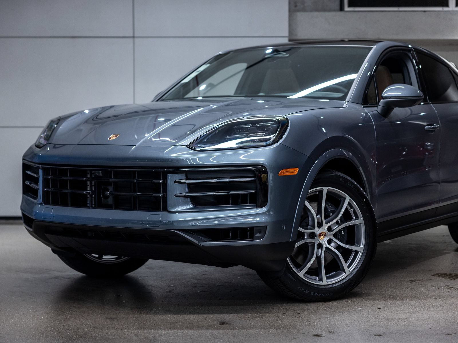 New 2026 Porsche Cayenne Coupe AWD/4WD image 23